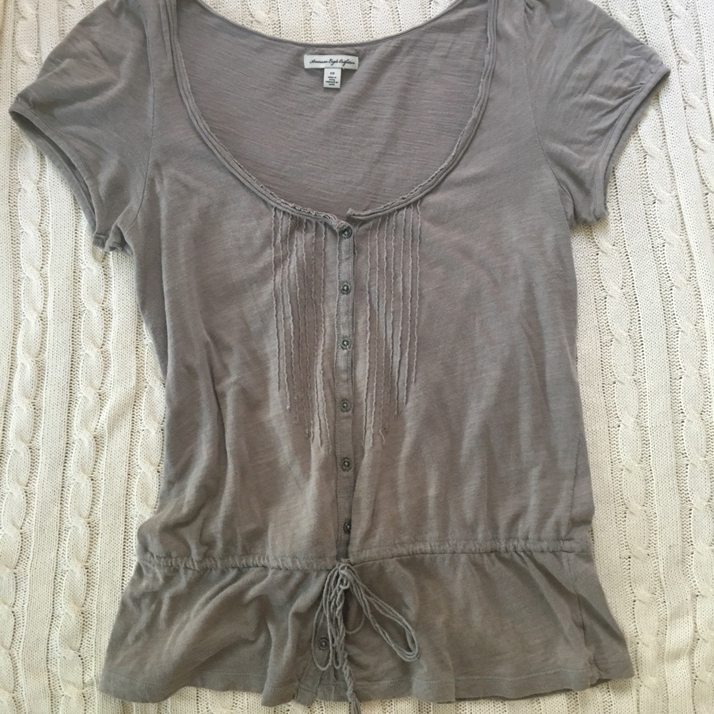 American Eagle top